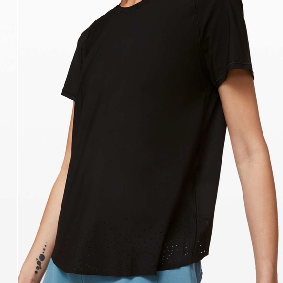 lululemon athletica Tops - Lululemon Quick Pace Short Sleeve Shirt